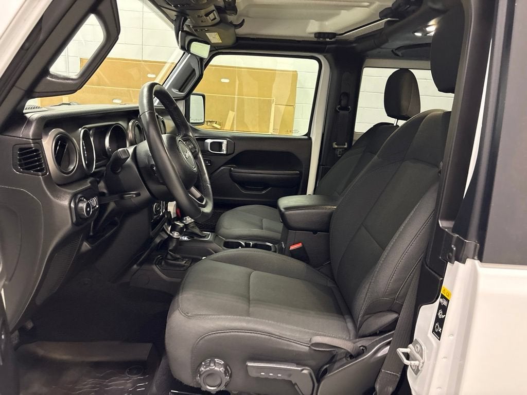 2022 Jeep Wrangler Sport S 4x4