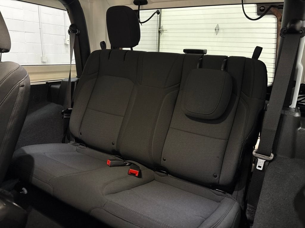 2022 Jeep Wrangler Sport S 4x4