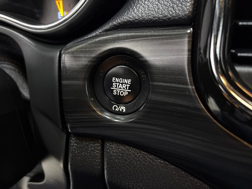 2022 Jeep Grand Cherokee WK Laredo X 4x4
