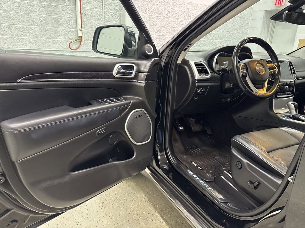 2020 Jeep Grand Cherokee Summit 4x4