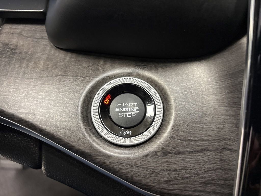 2023 Jeep Grand Cherokee L Overland 4x4