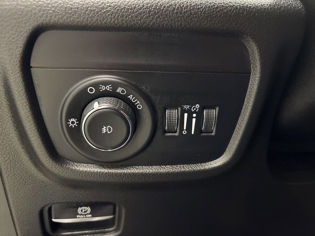 2023 Jeep Grand Cherokee L Overland 4x4