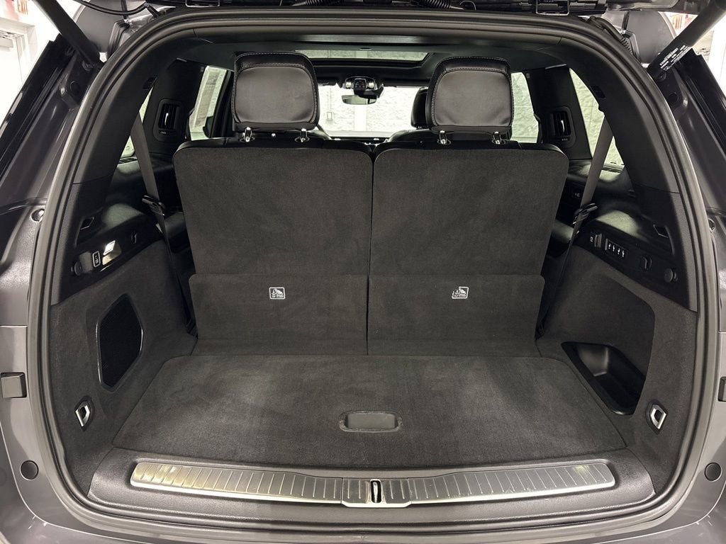2023 Jeep Grand Cherokee L Overland 4x4