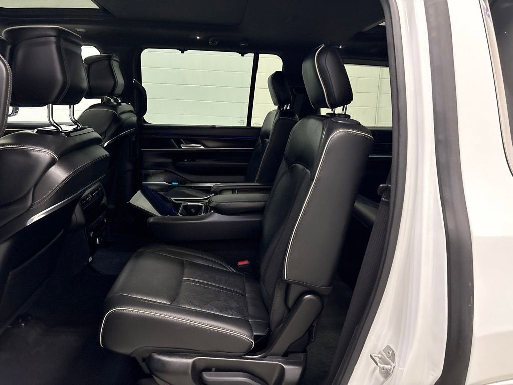 2023 Jeep Grand Wagoneer Series II 4x4