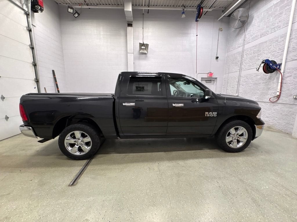 2017 RAM 1500 Big Horn Crew Cab 4x4 5'7" Box