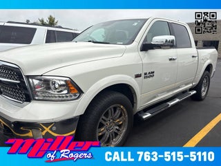 2017 RAM 1500 Laramie Crew Cab 4x4 5'7" Box