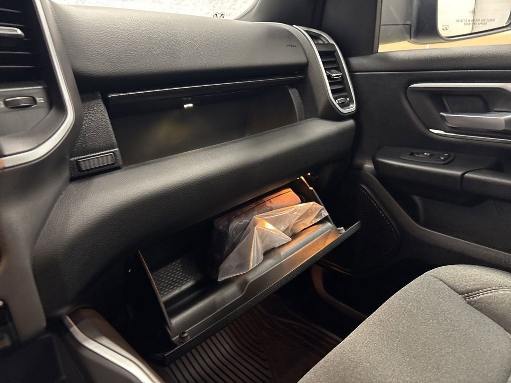 2021 RAM 1500 Big Horn Quad Cab 4x4 6'4" Box