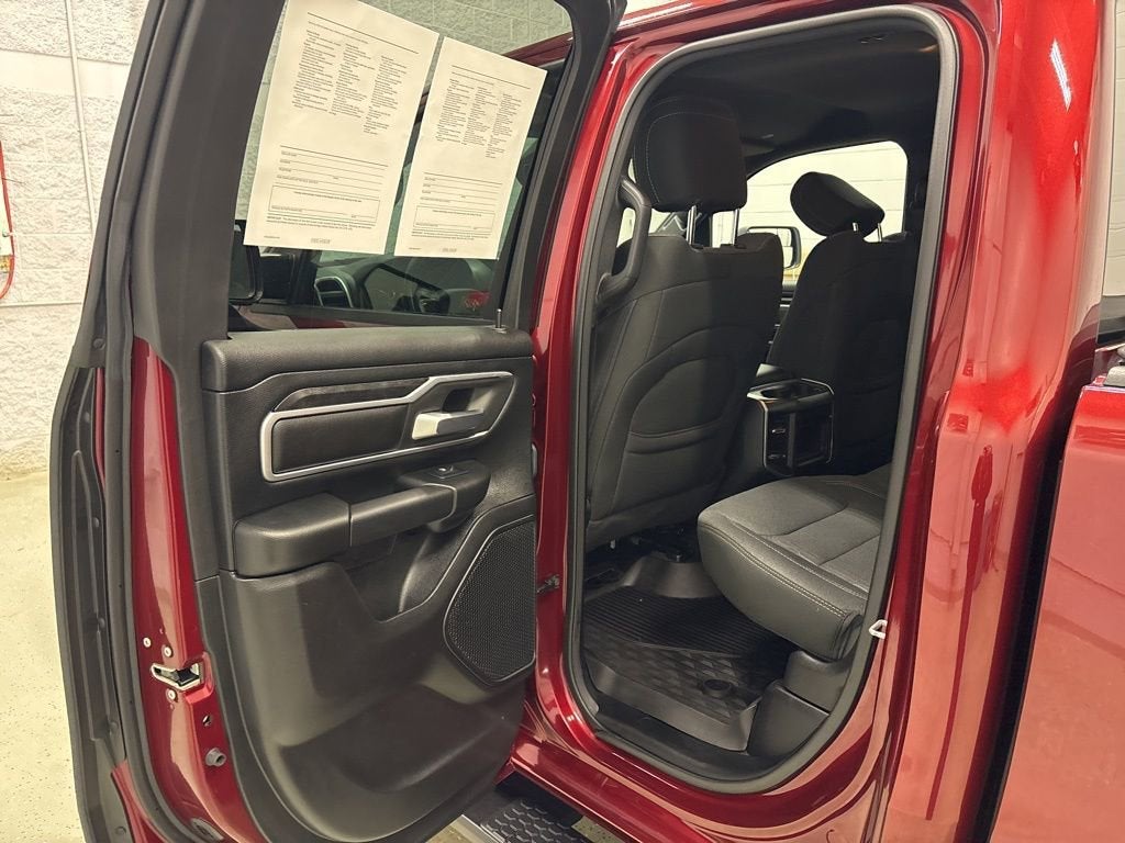 2021 RAM 1500 Big Horn Quad Cab 4x4 6'4" Box