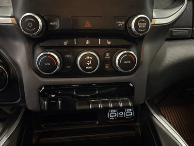 2022 RAM 1500 Big Horn Crew Cab 4x4 5'7" Box