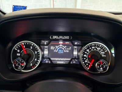 2022 RAM 1500 Big Horn Crew Cab 4x4 5'7" Box