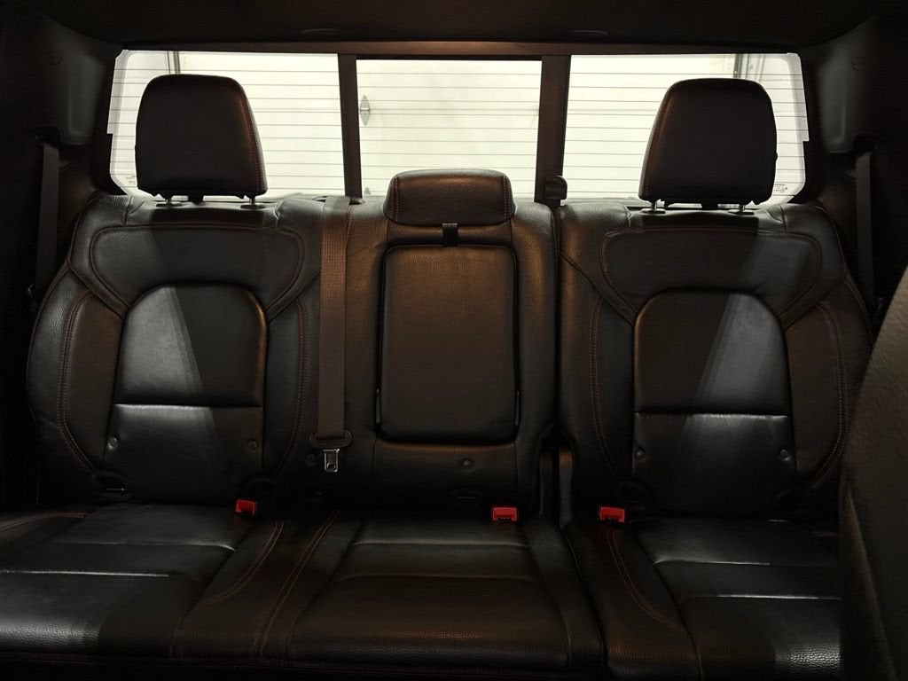 2022 RAM 1500 Big Horn Crew Cab 4x4 5'7" Box