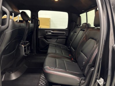 2022 RAM 1500 Big Horn Crew Cab 4x4 5'7" Box