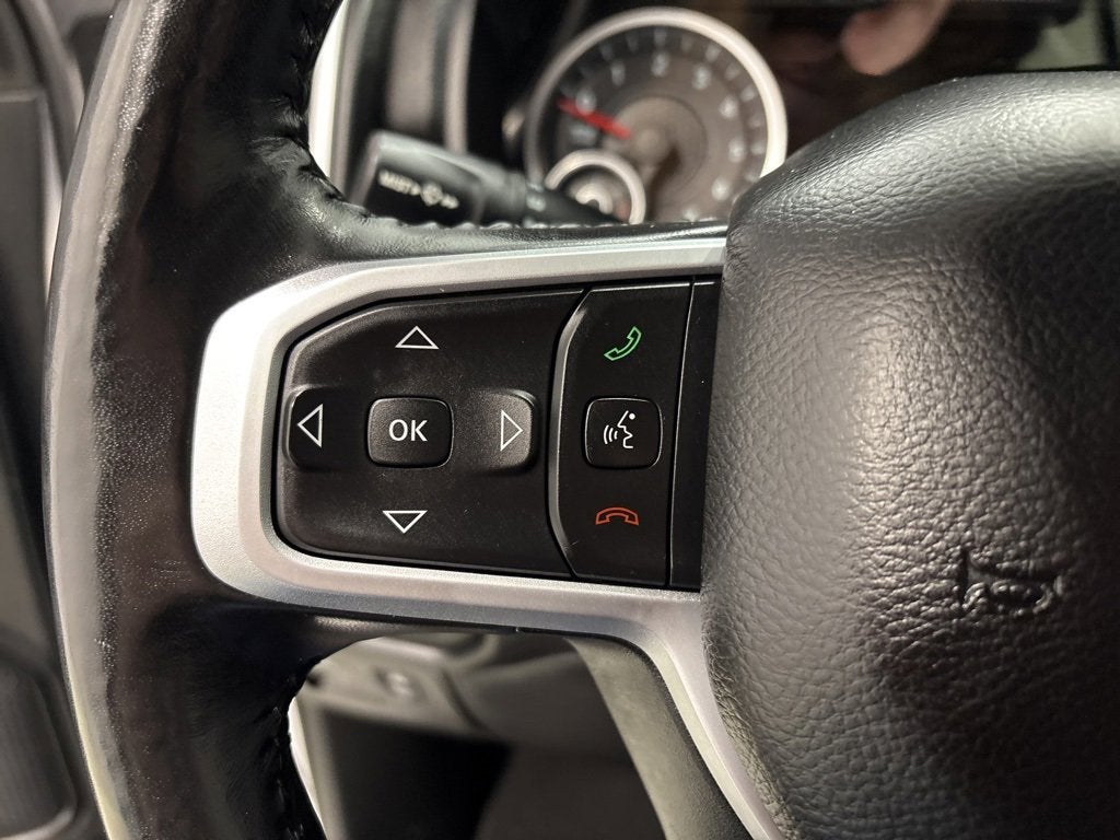 2020 RAM 1500 Big Horn Crew Cab 4x4 5'7" Box