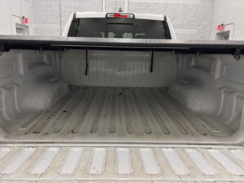 2020 RAM 1500 Big Horn Crew Cab 4x4 5'7" Box