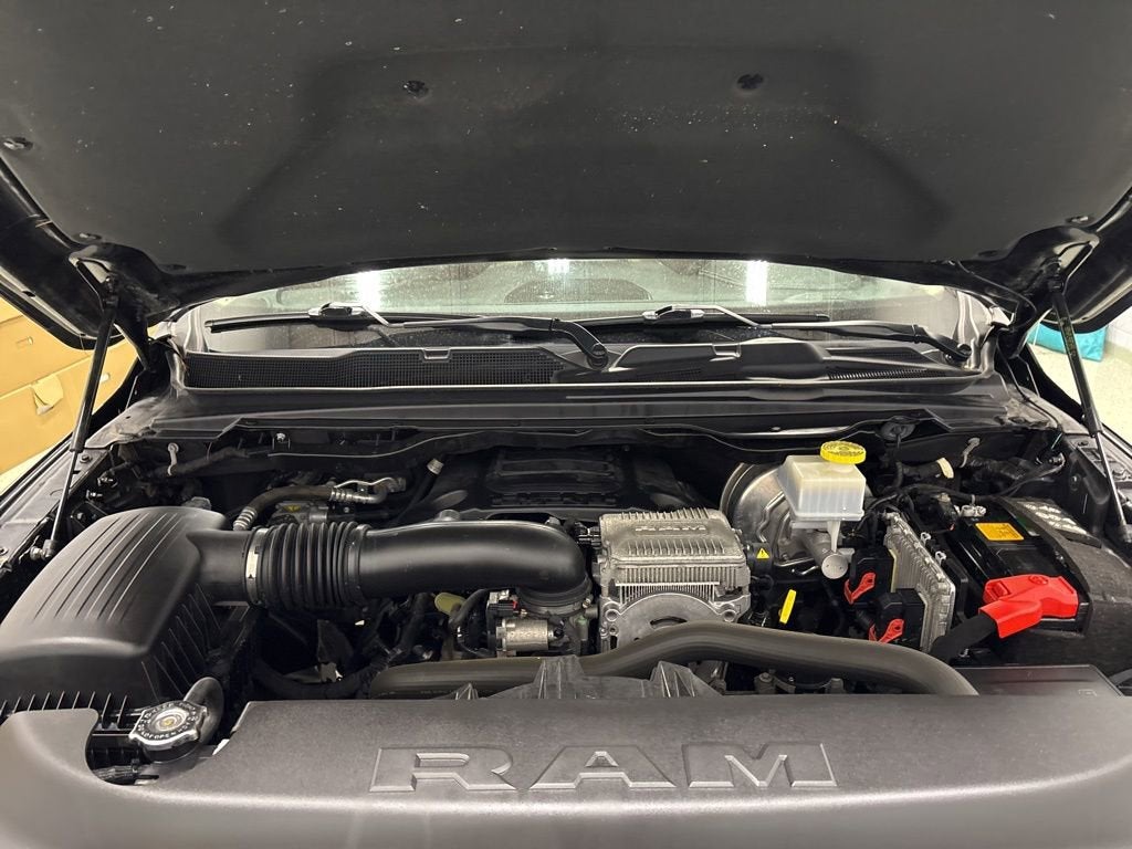 2021 RAM 1500 Laramie Crew Cab 4x4 5'7" Box