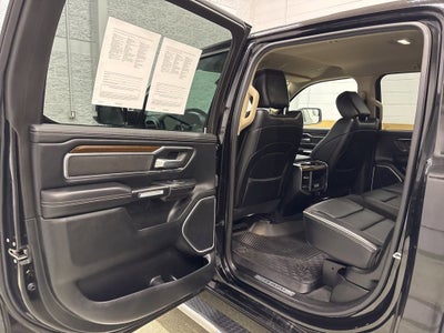 2021 RAM 1500 Laramie Crew Cab 4x4 5'7" Box