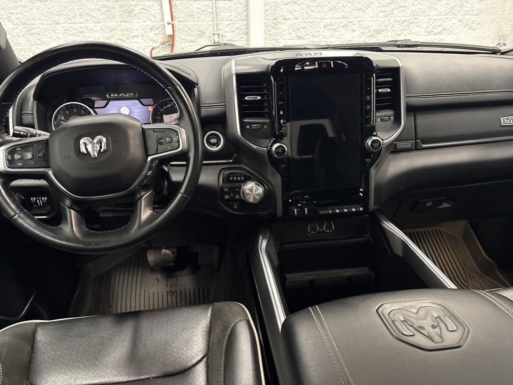 2023 RAM 1500 Laramie Crew Cab 4x4 5'7" Box