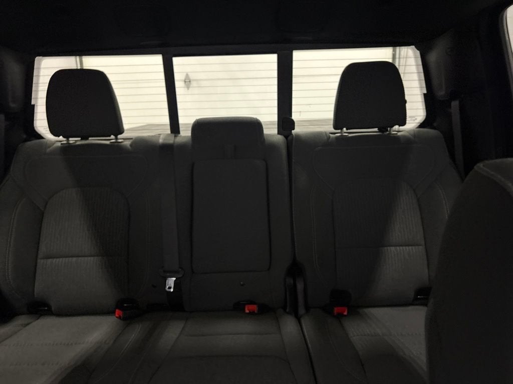 2023 RAM 1500 Big Horn Crew Cab 4x4 6'4" Box