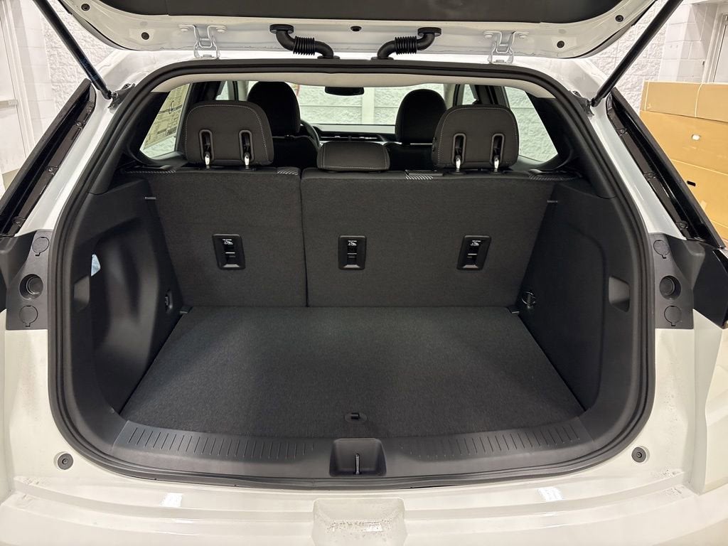2027 Chevrolet Bolt LT SUV FWD