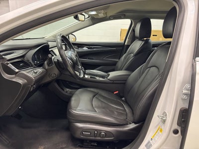 2017 Buick LaCrosse Essence