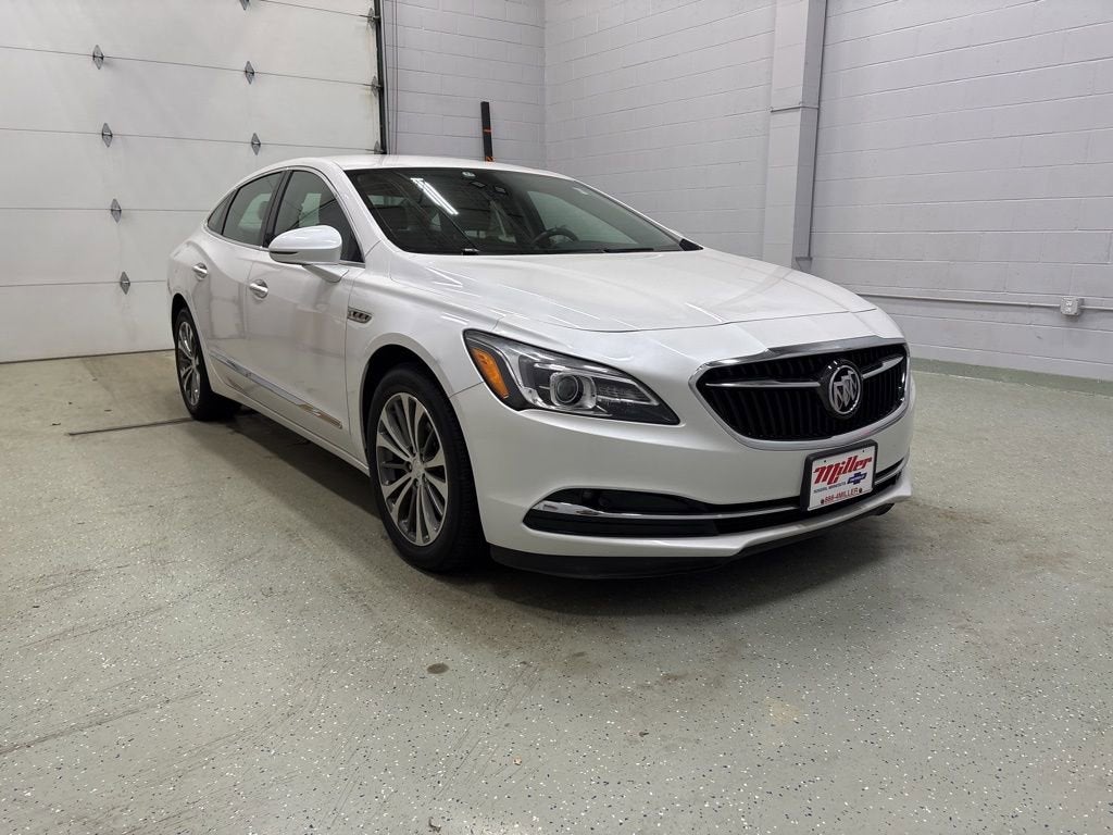 2017 Buick LaCrosse Essence