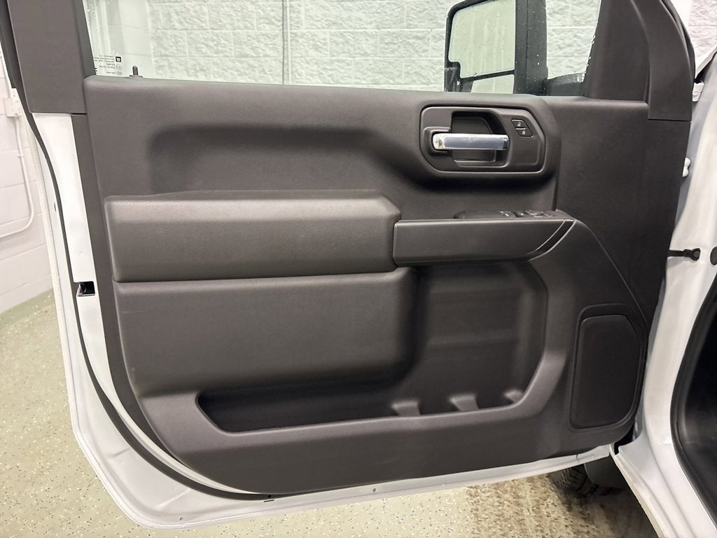 2026 Chevrolet Silverado 3500 HD Chassis Cab Work Truck Regular Cab 4WD