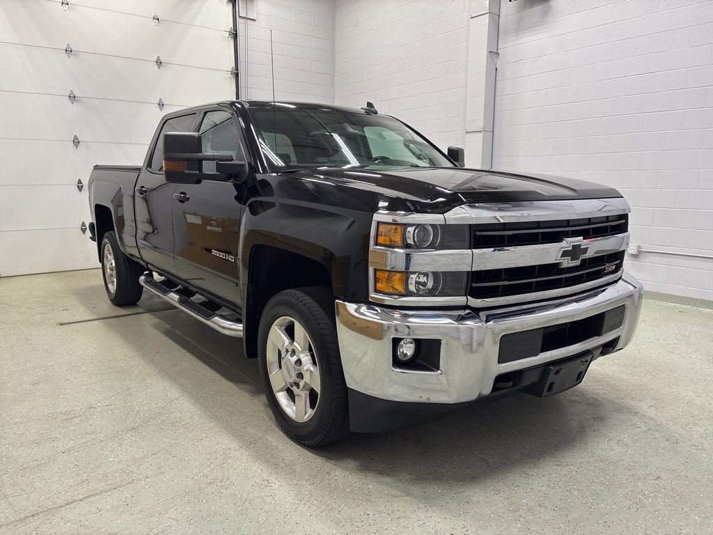 Used 2018 Chevrolet Silverado 2500HD LT with VIN 1GC1KVEGXJF264732 for sale in Rogers, Minnesota