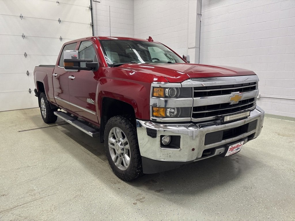Used 2018 Chevrolet Silverado 2500HD High Country with VIN 1GC1KXEG2JF175815 for sale in Rogers, Minnesota