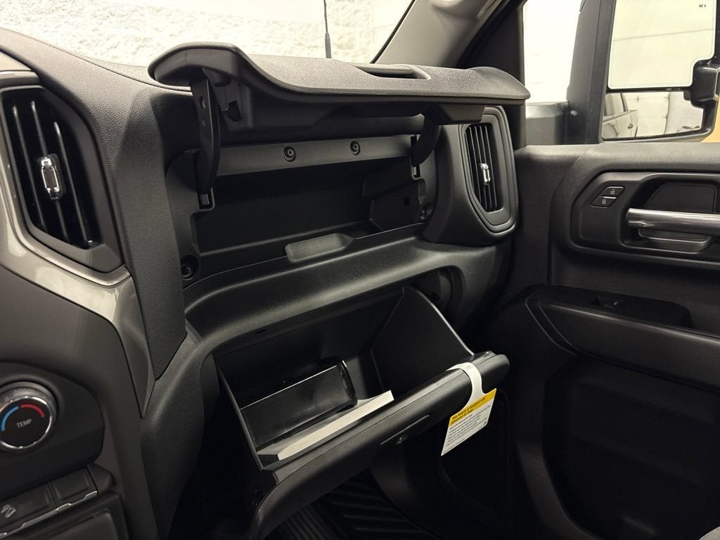 2026 Chevrolet Silverado 2500 HD Custom Crew Cab Long Box 4WD