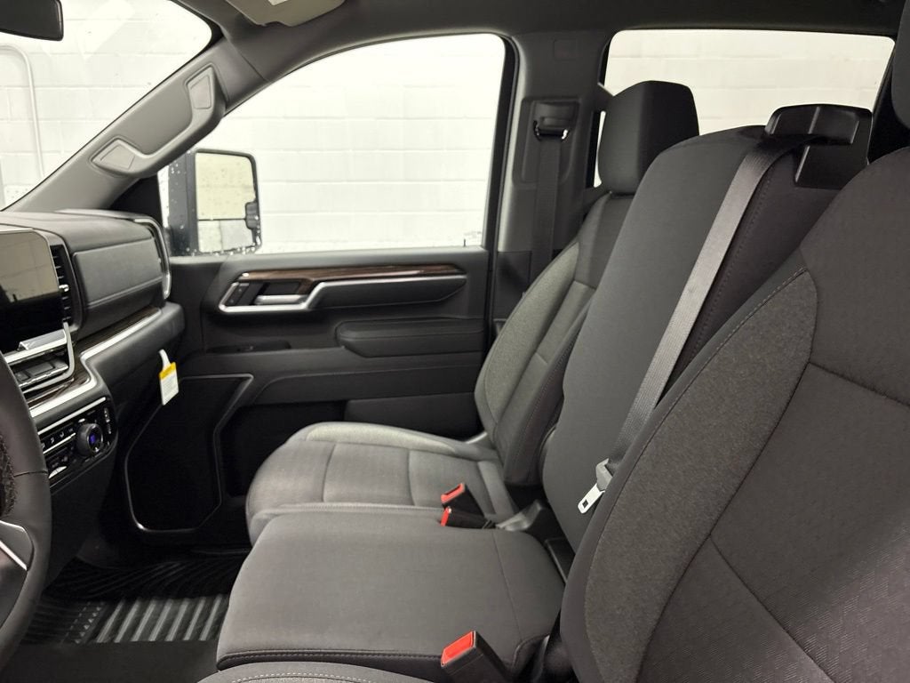 2026 Chevrolet Silverado 2500 HD LT Crew Cab Long Box 4WD