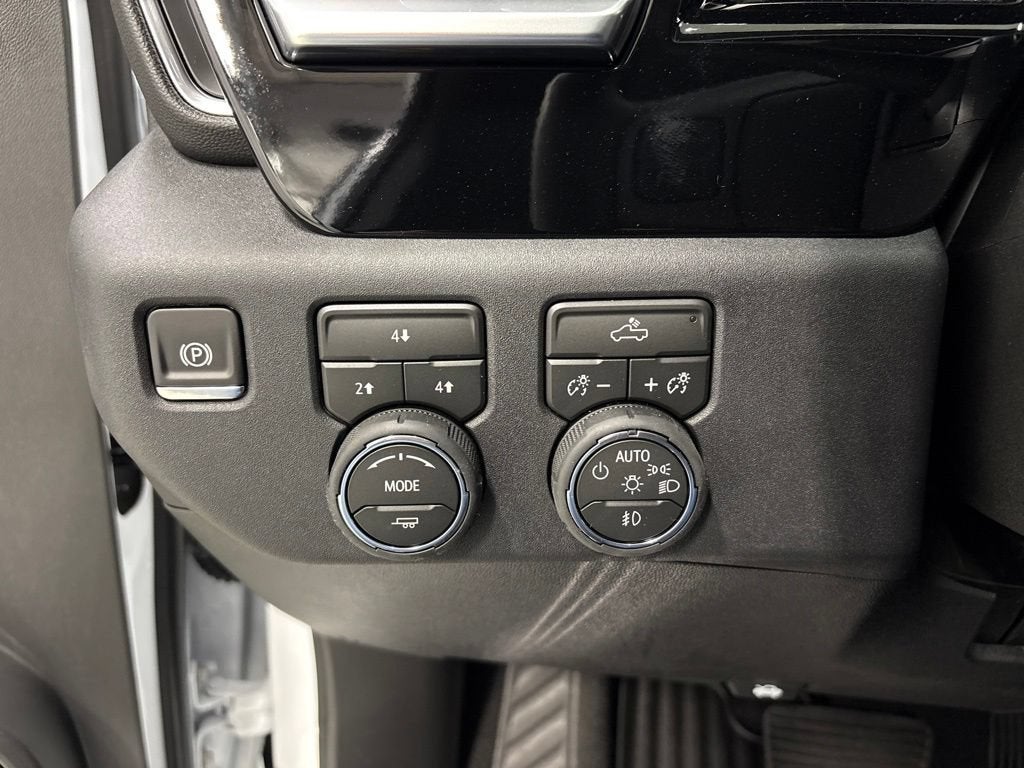 2026 Chevrolet Silverado 2500 HD LT Crew Cab Long Box 4WD