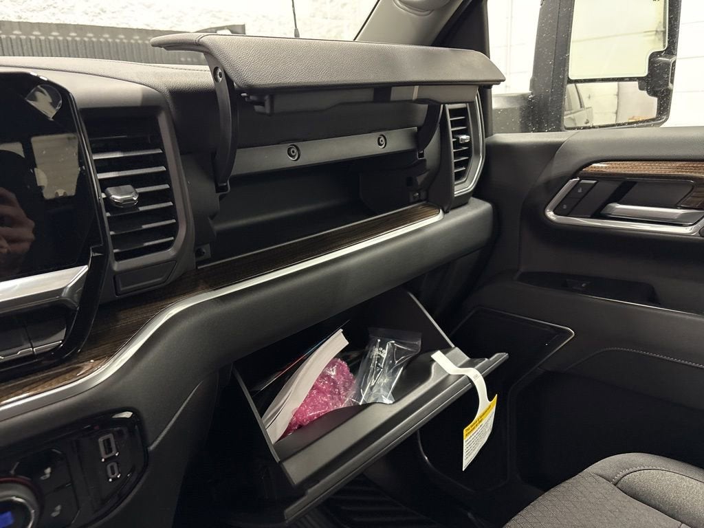 2026 Chevrolet Silverado 2500 HD LT Crew Cab Standard Box 4WD