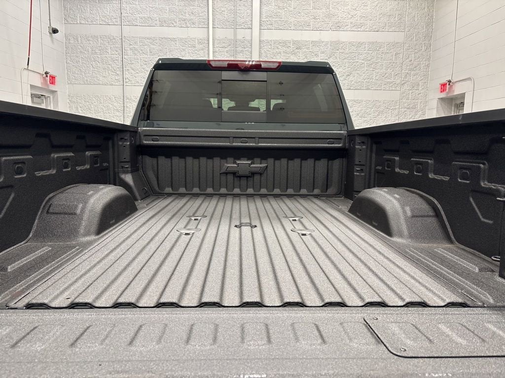 2026 Chevrolet Silverado 2500 HD LTZ Crew Cab Standard Box 4WD