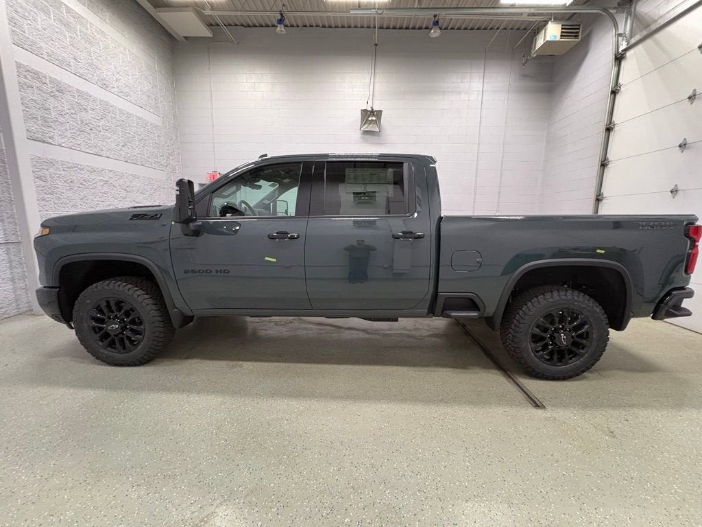 2026 Chevrolet Silverado 2500 HD LTZ Crew Cab Standard Box 4WD