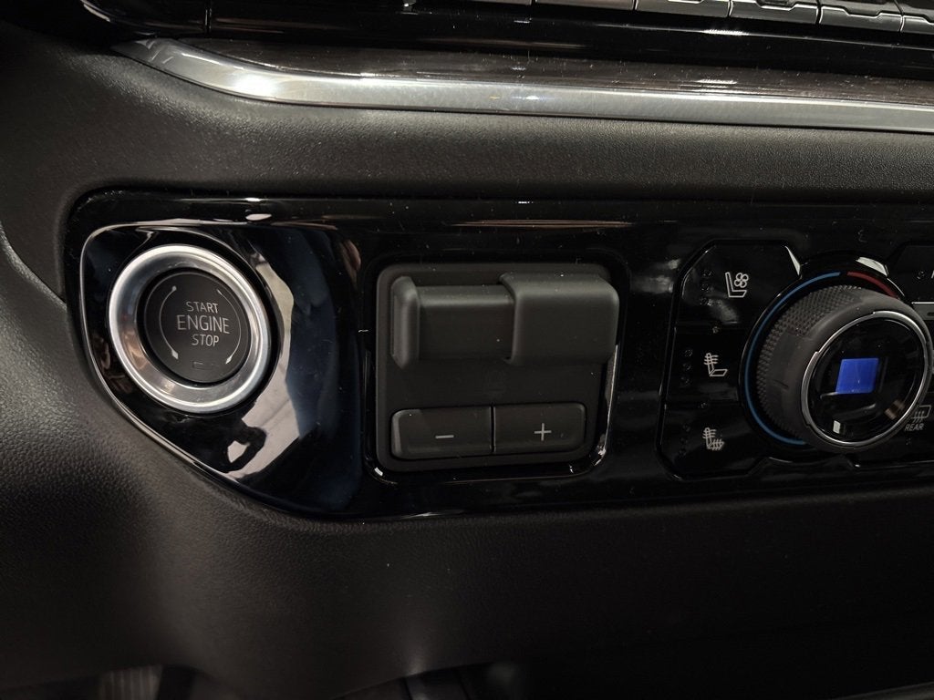 2026 Chevrolet Silverado 2500 HD LTZ Crew Cab Standard Box 4WD