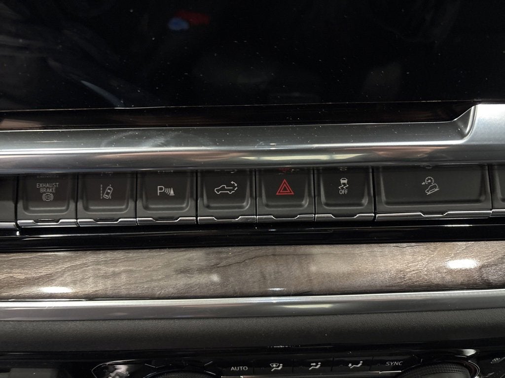 2026 Chevrolet Silverado 2500 HD LTZ Crew Cab Standard Box 4WD