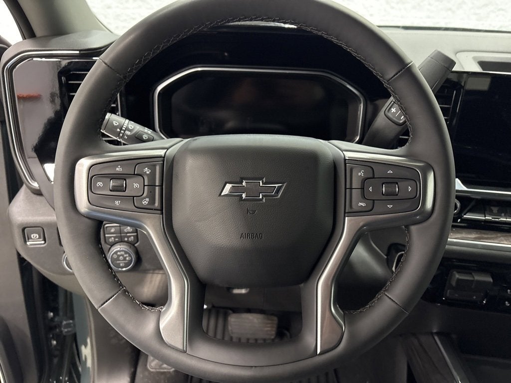 2026 Chevrolet Silverado 2500 HD LTZ Crew Cab Standard Box 4WD