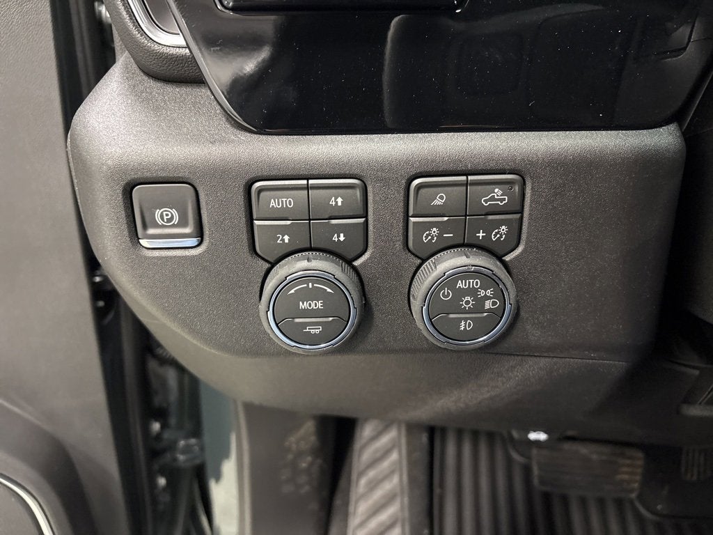 2026 Chevrolet Silverado 2500 HD LTZ Crew Cab Standard Box 4WD