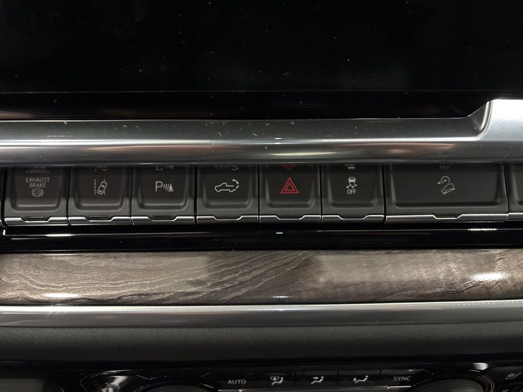 2026 Chevrolet Silverado 2500 HD LTZ Crew Cab Standard Box 4WD