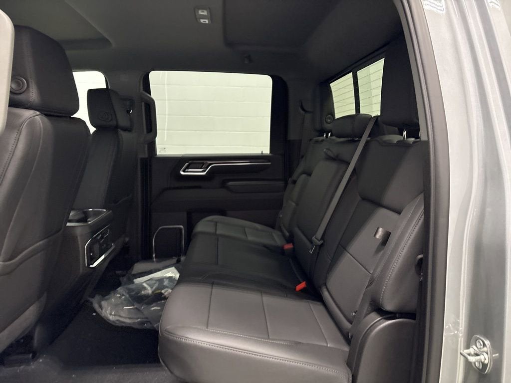 2026 Chevrolet Silverado 2500 HD LTZ Crew Cab Standard Box 4WD
