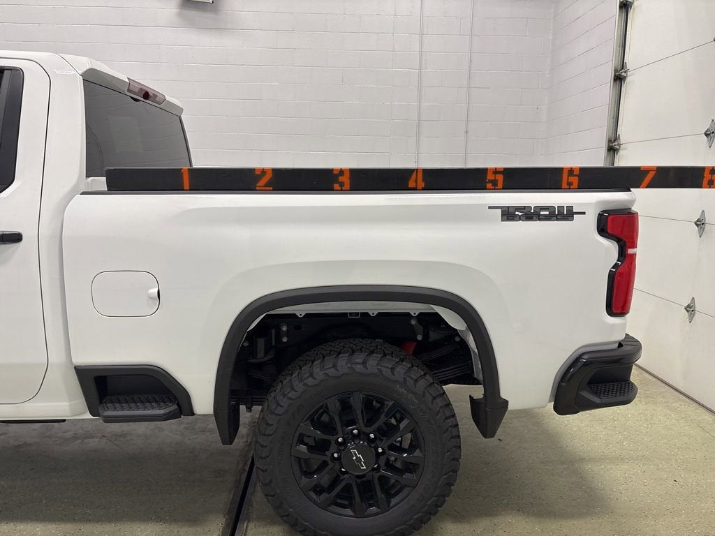 2026 Chevrolet Silverado 3500 HD LT Crew Cab Standard Box 4WD