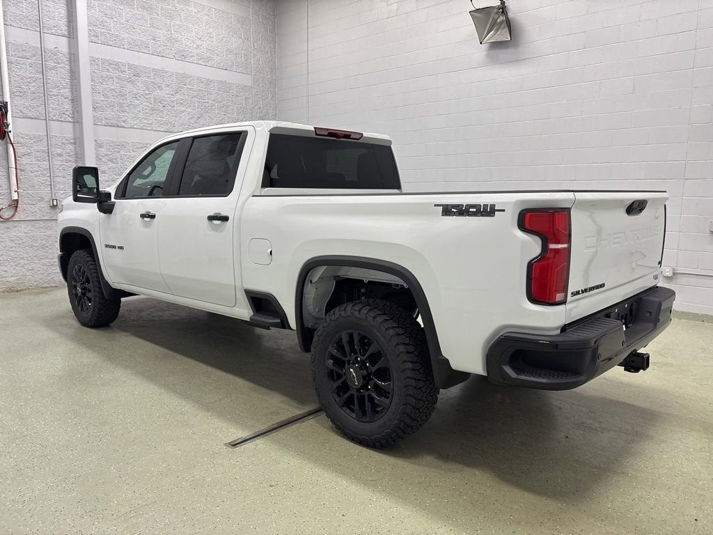 2026 Chevrolet Silverado 3500 HD LT Crew Cab Standard Box 4WD