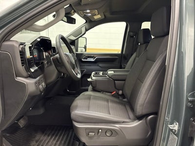 2026 Chevrolet Silverado 3500 HD LT Crew Cab Standard Box 4WD