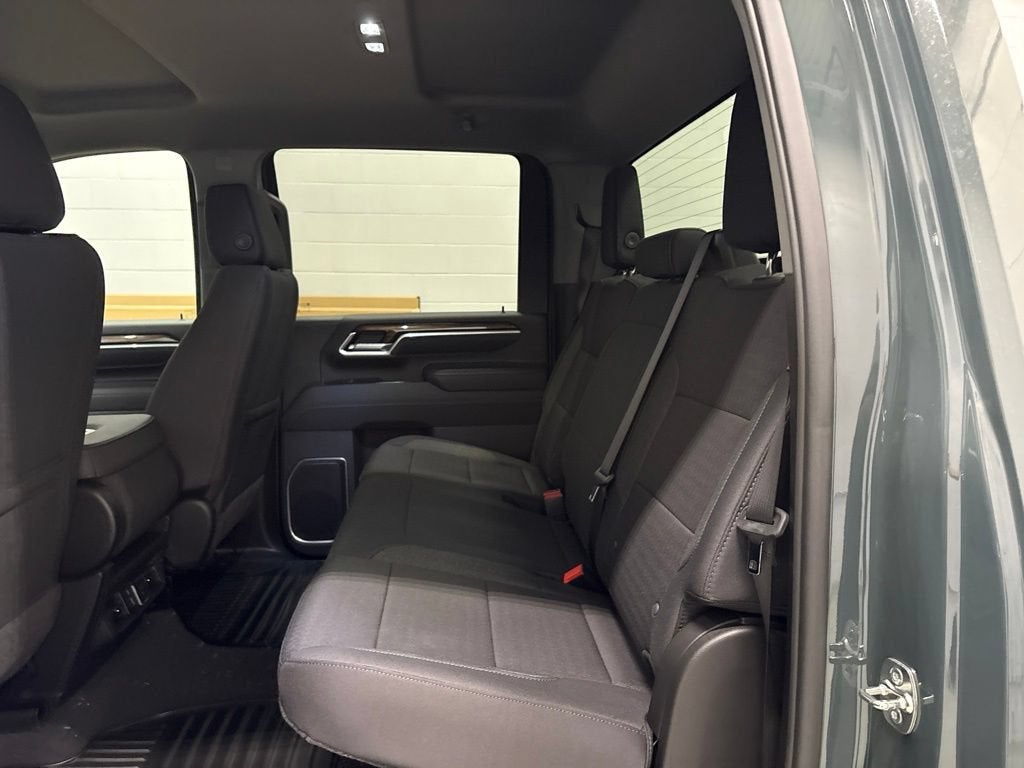 2026 Chevrolet Silverado 3500 HD LT Crew Cab Standard Box 4WD