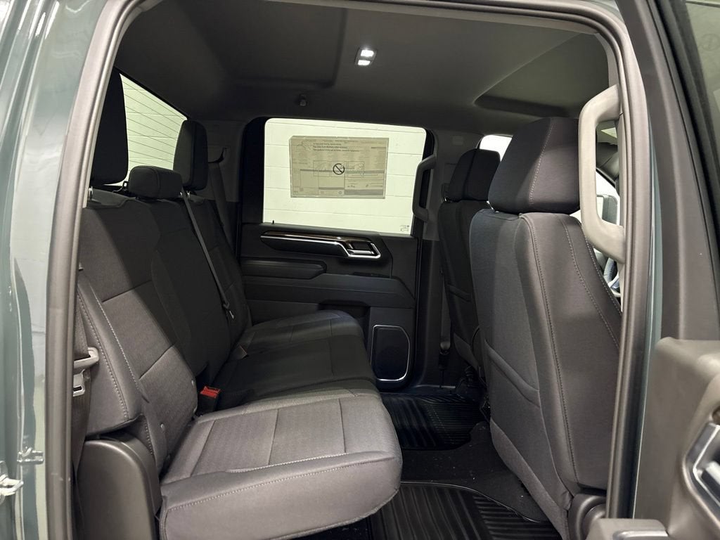2026 Chevrolet Silverado 3500 HD LT Crew Cab Standard Box 4WD