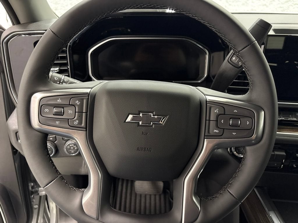2026 Chevrolet Silverado 3500 HD LT Crew Cab Long Box 4WD