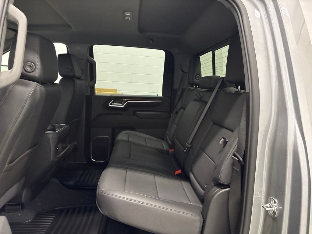 2026 Chevrolet Silverado 3500 HD LT Crew Cab Long Box 4WD