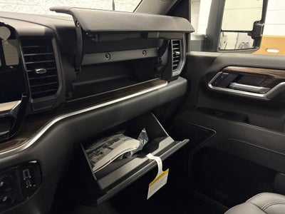 2026 Chevrolet Silverado 3500 HD LT Crew Cab Long Box 4WD
