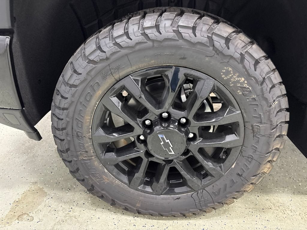 2026 Chevrolet Silverado 3500 HD LT Crew Cab Standard Box 4WD