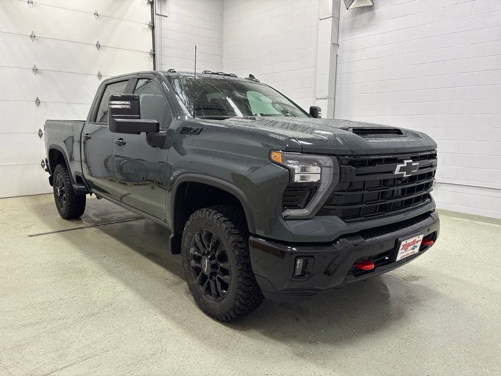 2026 Chevrolet Silverado 3500 HD LT Crew Cab Standard Box 4WD